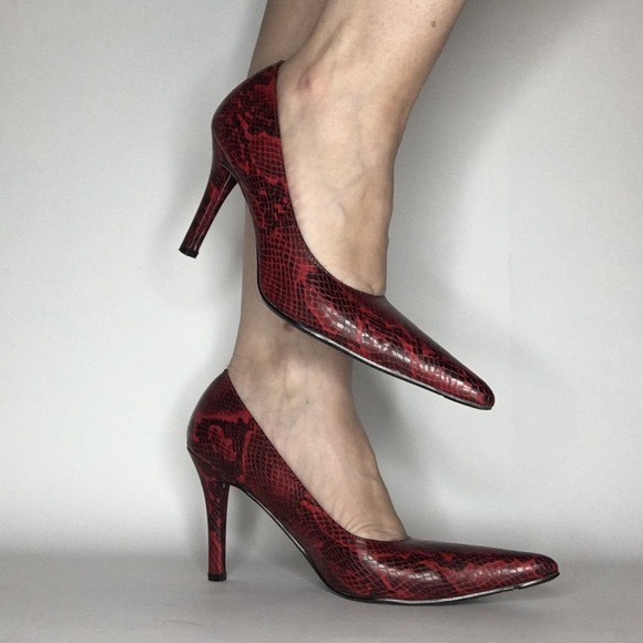 Red and Black Snakeskin Heels - Picture 5 of 10